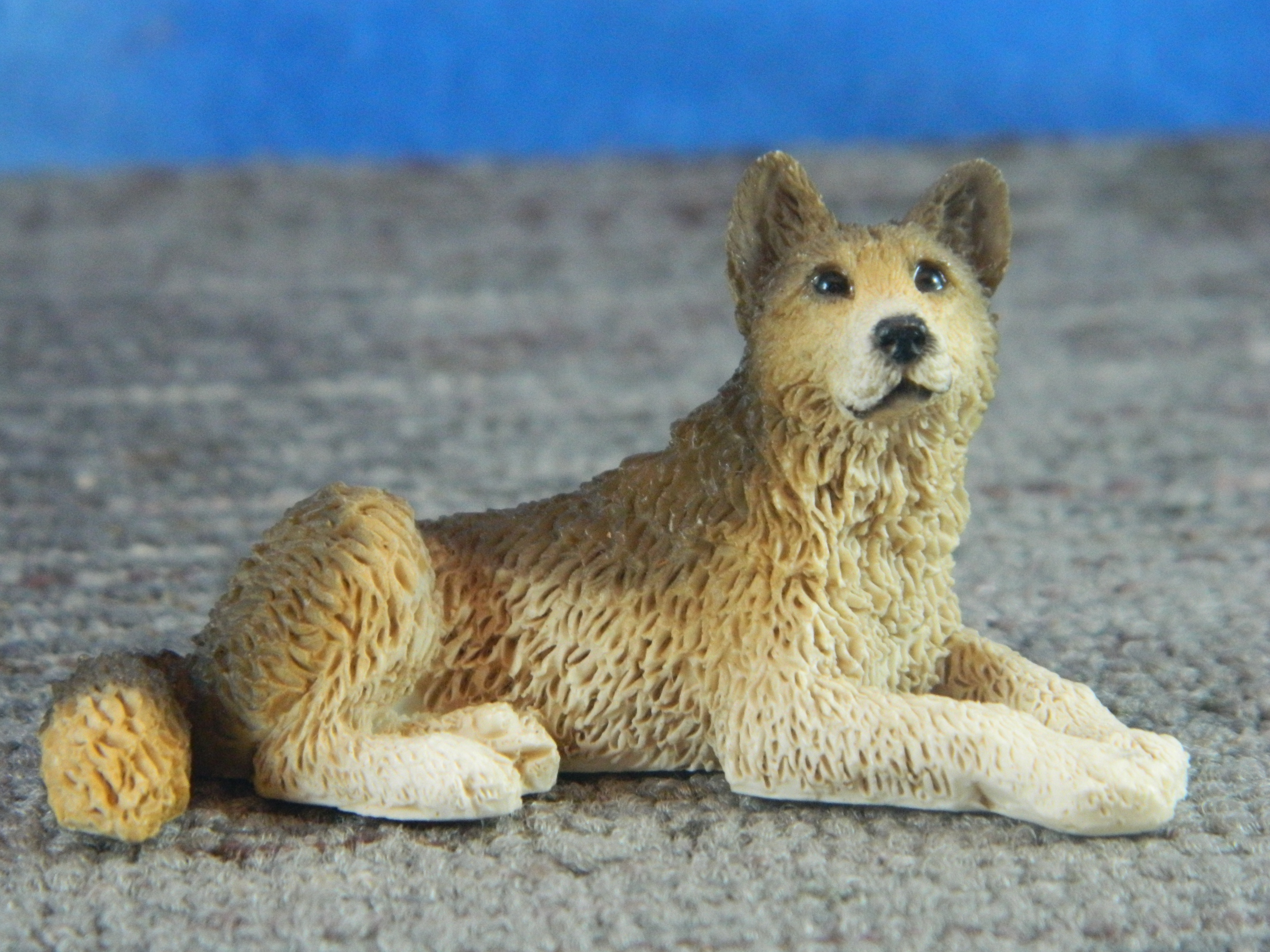 Castagna Italy Alabaster Resin Miniature Lying Wolf