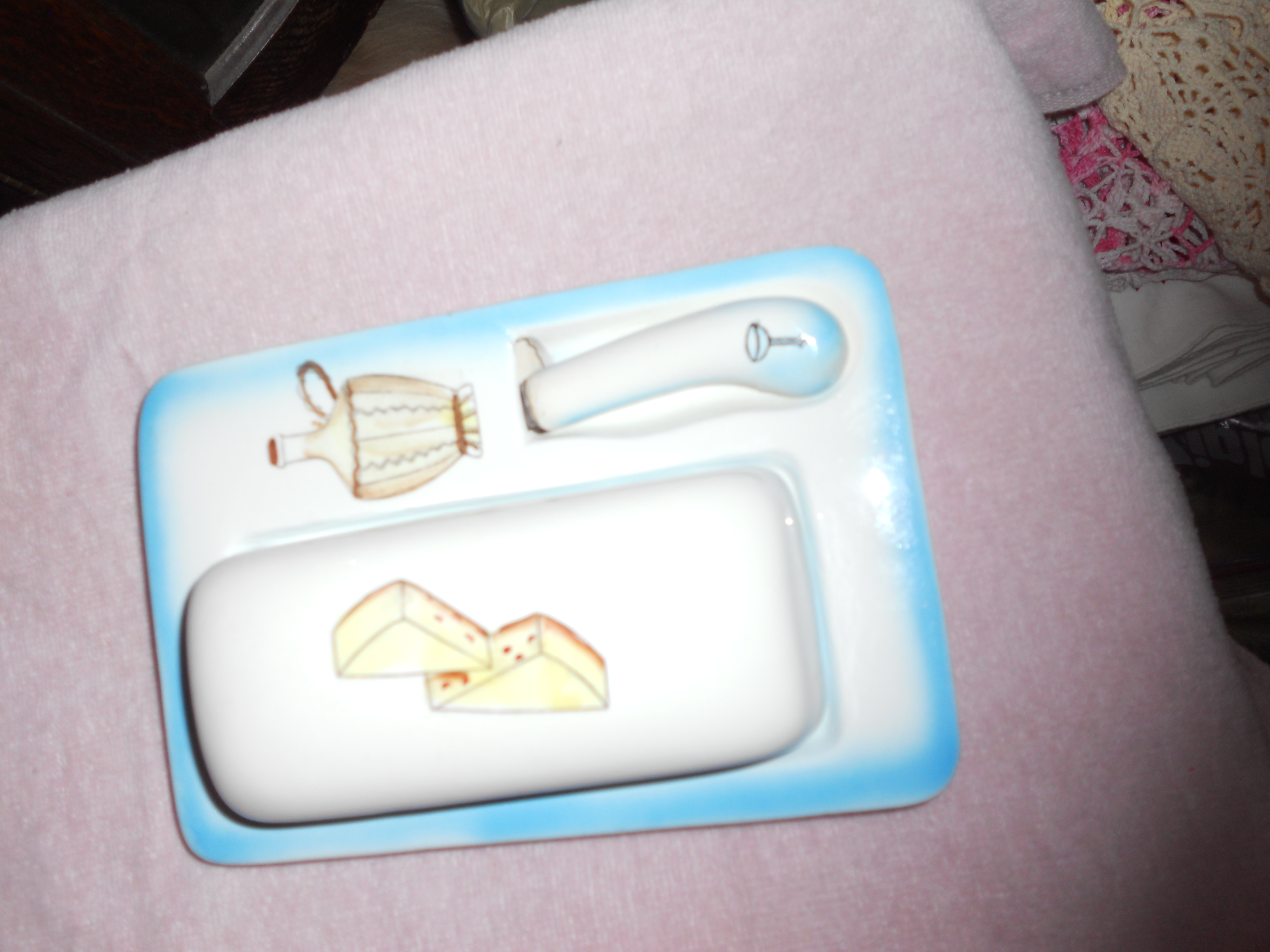 Cheese Dish Knife Set Maison International