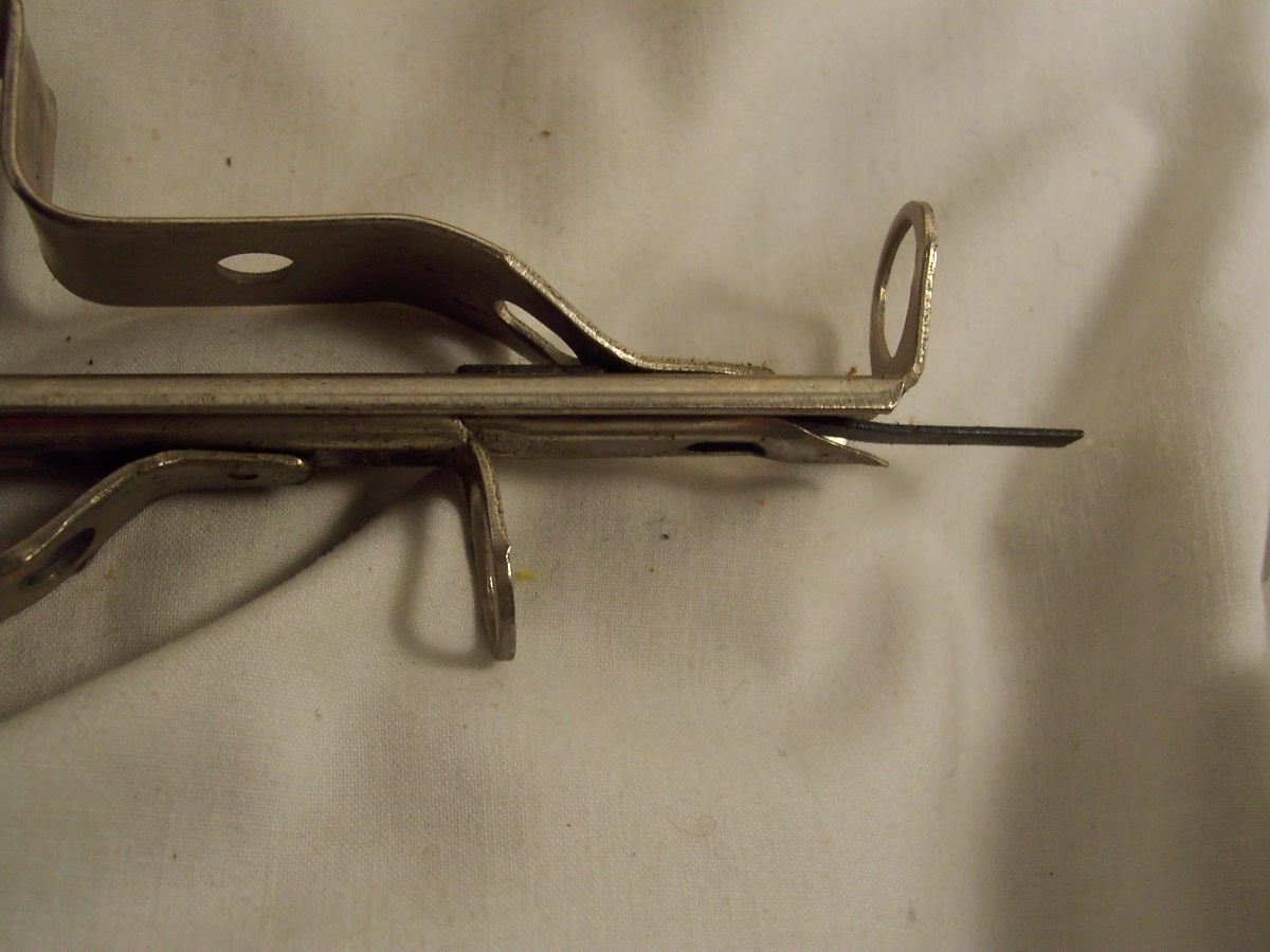 E.Z. Automatic Hook Rug Needle Wonderart