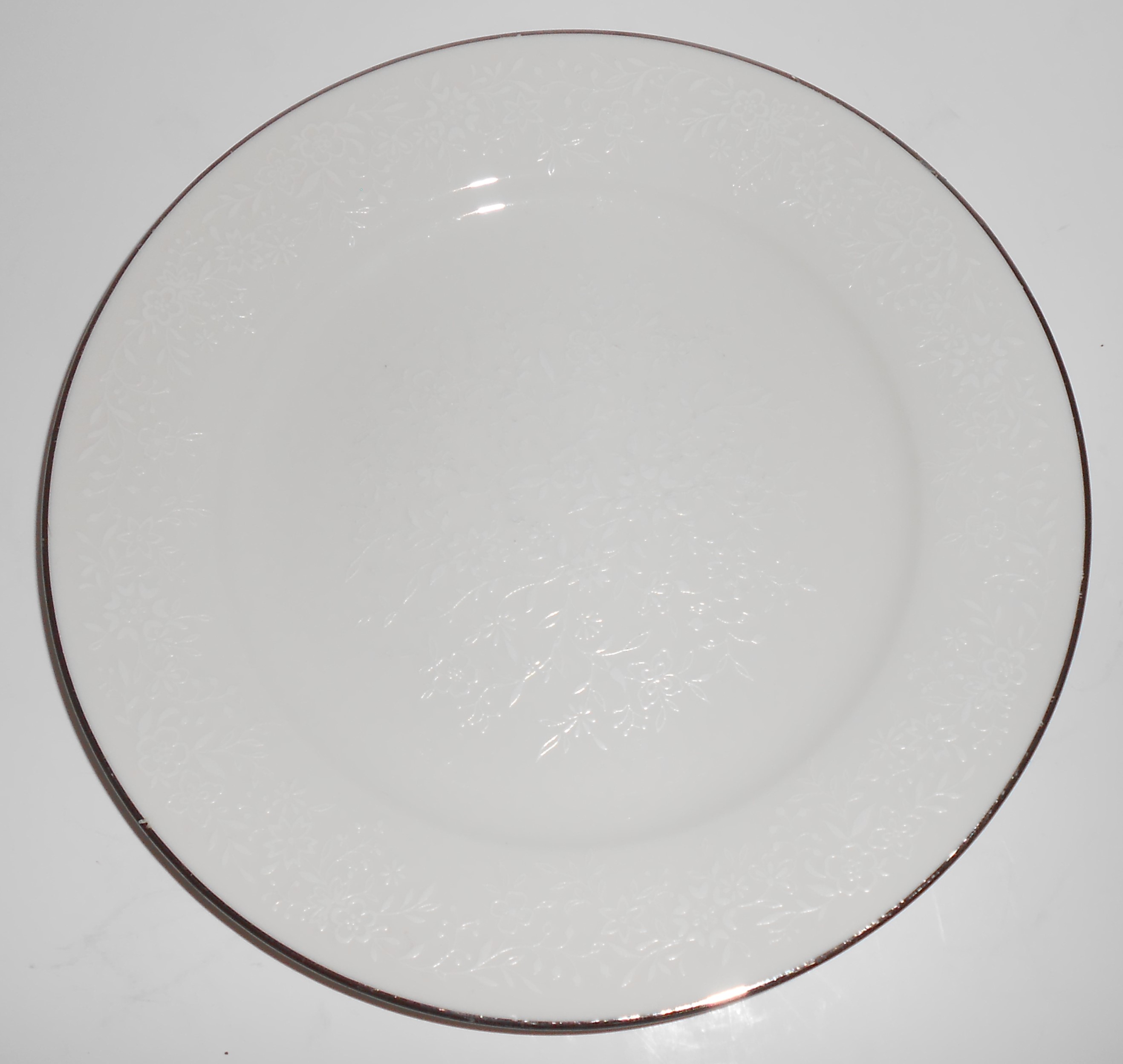 Noritake China Porcelain Affection Platinum Salad Plate
