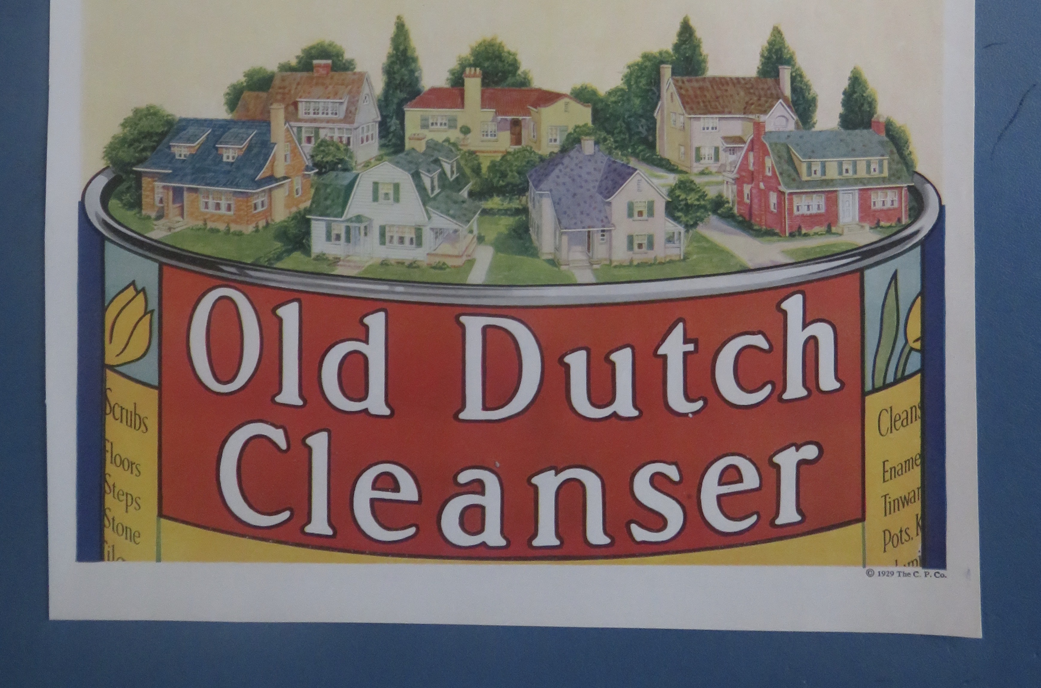 1929 Old Dutch Cleanser with Houses On Top Of Can