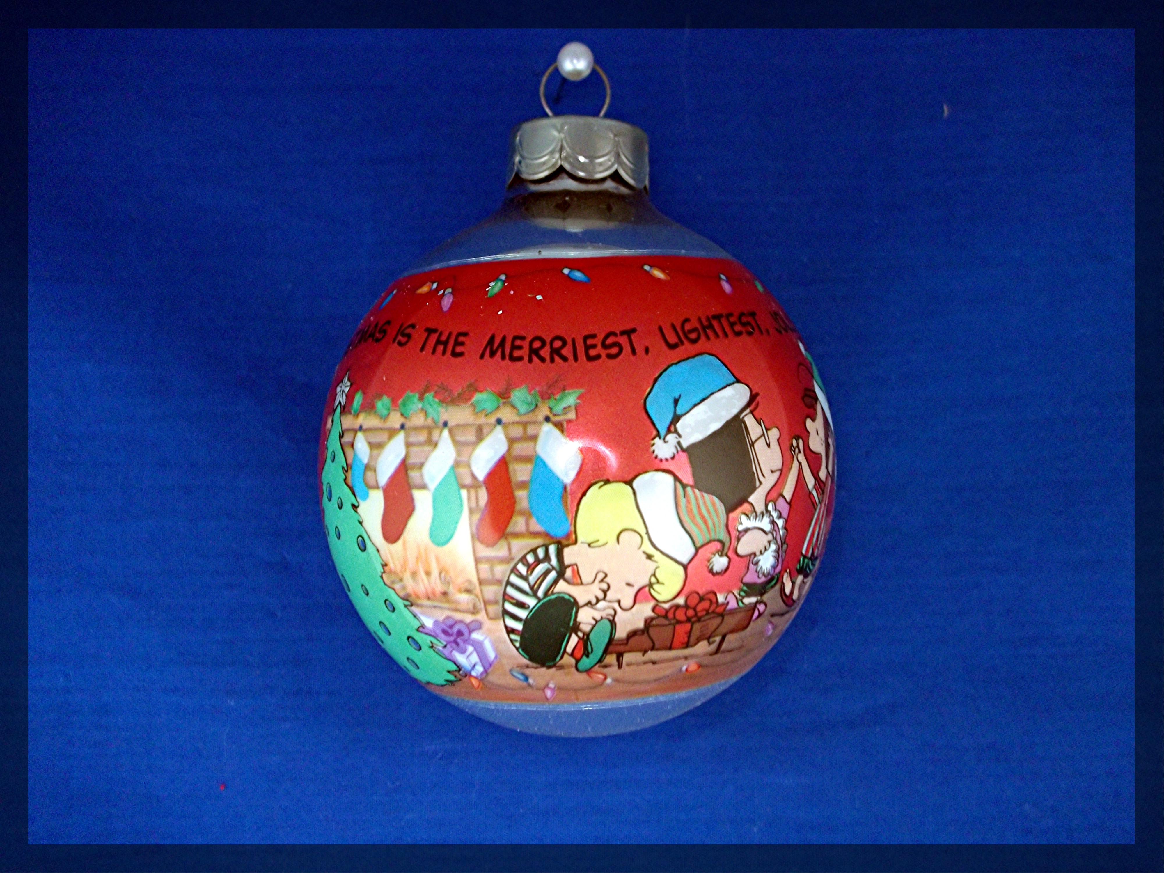 Christmas Tree Ornament Charlie Brown Hallmark 1990