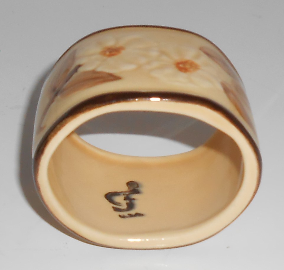 Franciscan Pottery Cafe Royal Napkin Ring