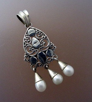 Sterling Silver Freshwater Pearls Coral Enamel Pendant