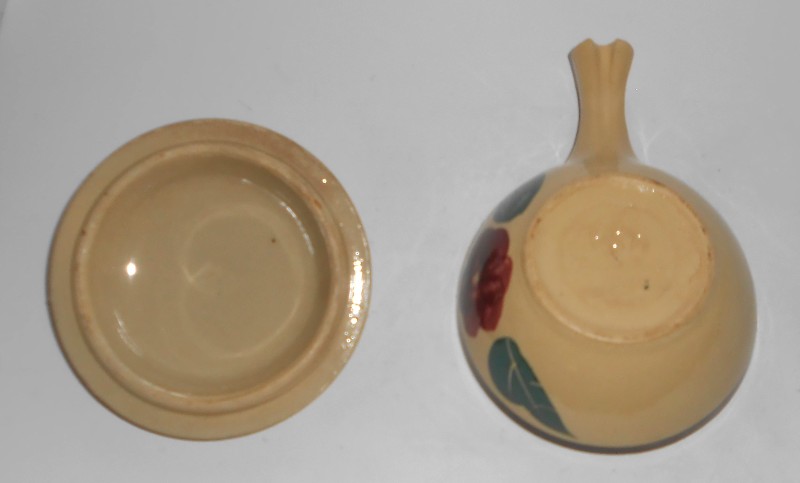 VINTAGE Watt Pottery Rio Rose #18 Handled Casserole