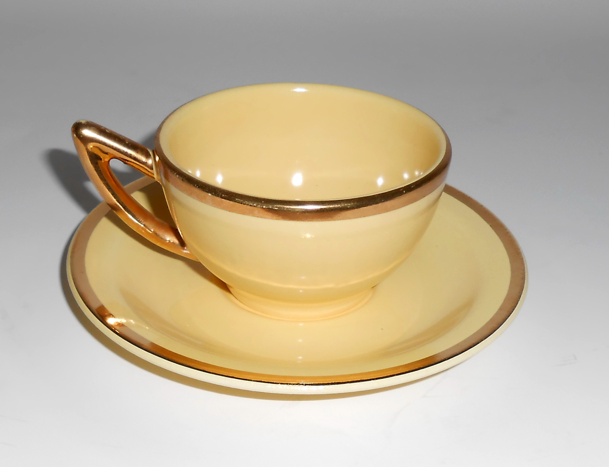 Santa Anita Pottery Yellow W/Gold Demi Cup/Saucer! MINT