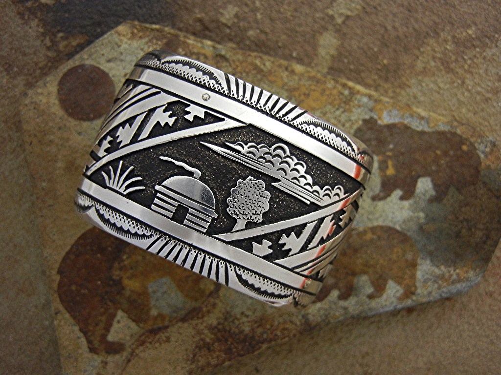 Navajo TOMMY SINGER Snr. Sterling Silver Storyteller Cu