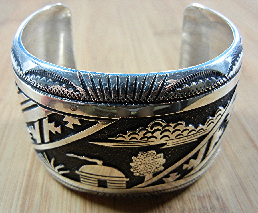 Navajo TOMMY SINGER Snr. Sterling Silver Storyteller Cu