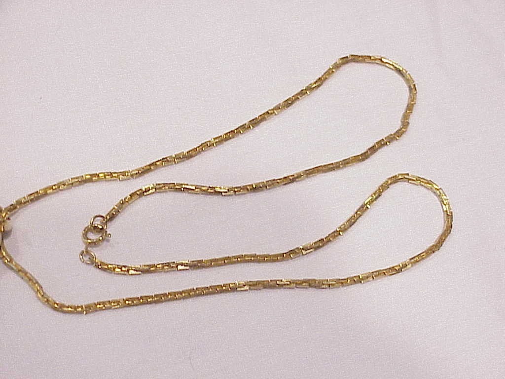 Vintage Art Deco Style Gold Tone Tassel Pendant Necklace