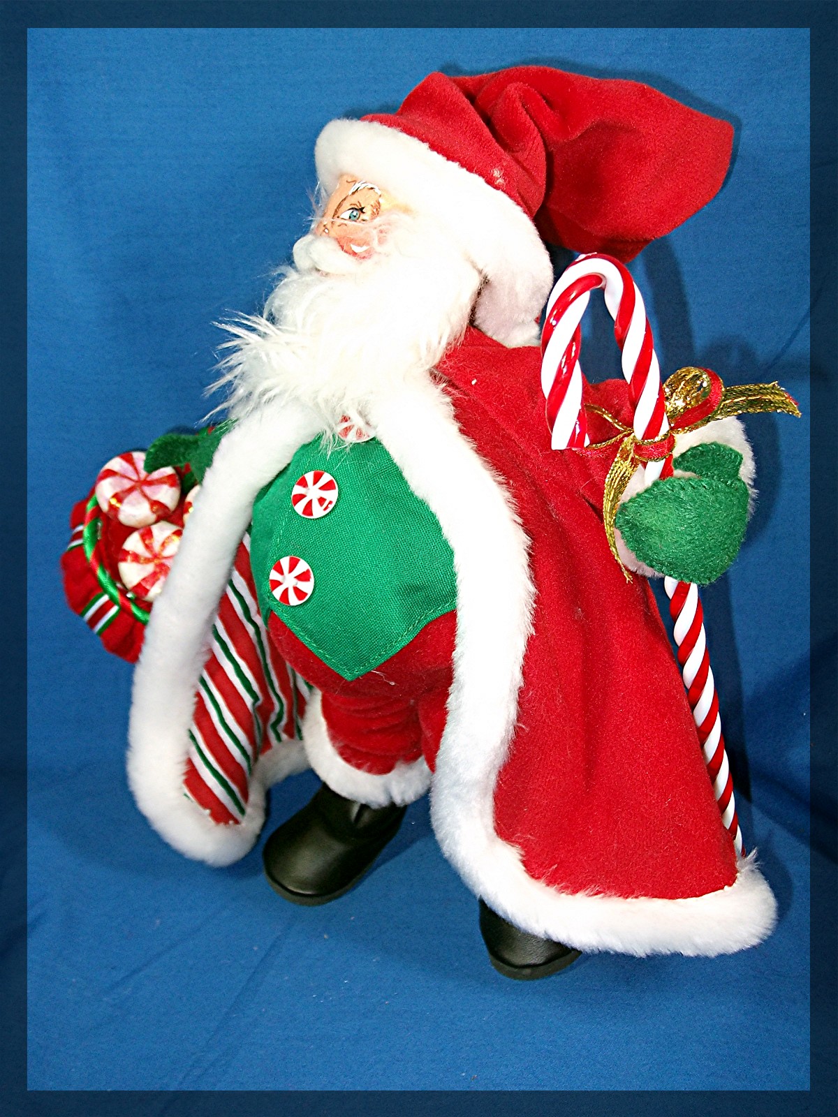 Annalee Christmas Santa with peppermint cane