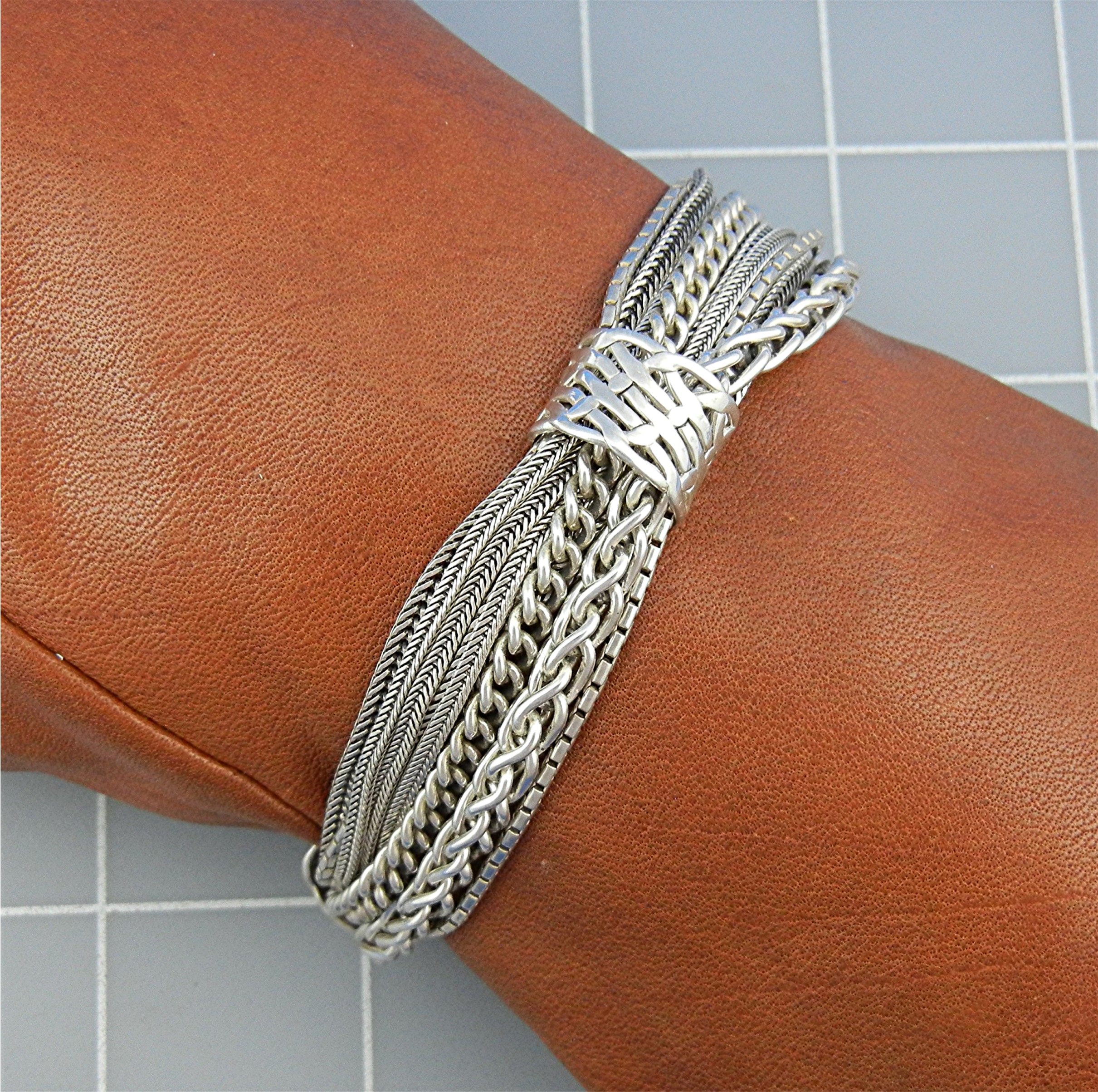 Silpada Sterling Silver Bracelet 'Talk Of The Town'