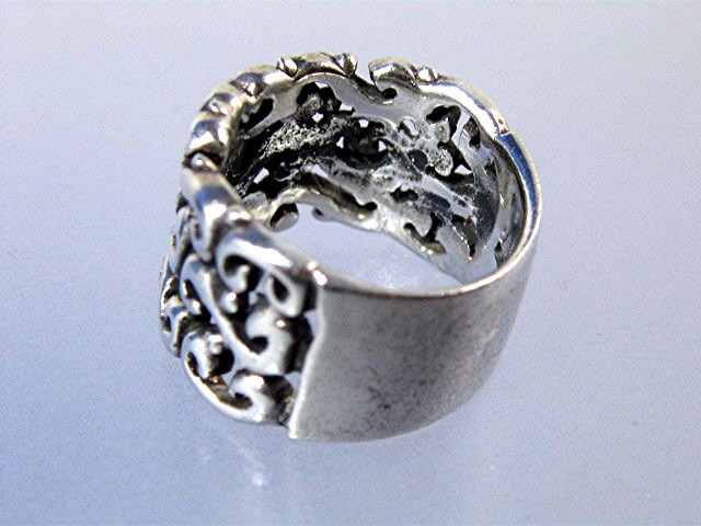 Sterling Silver Scrolled Band Ring
