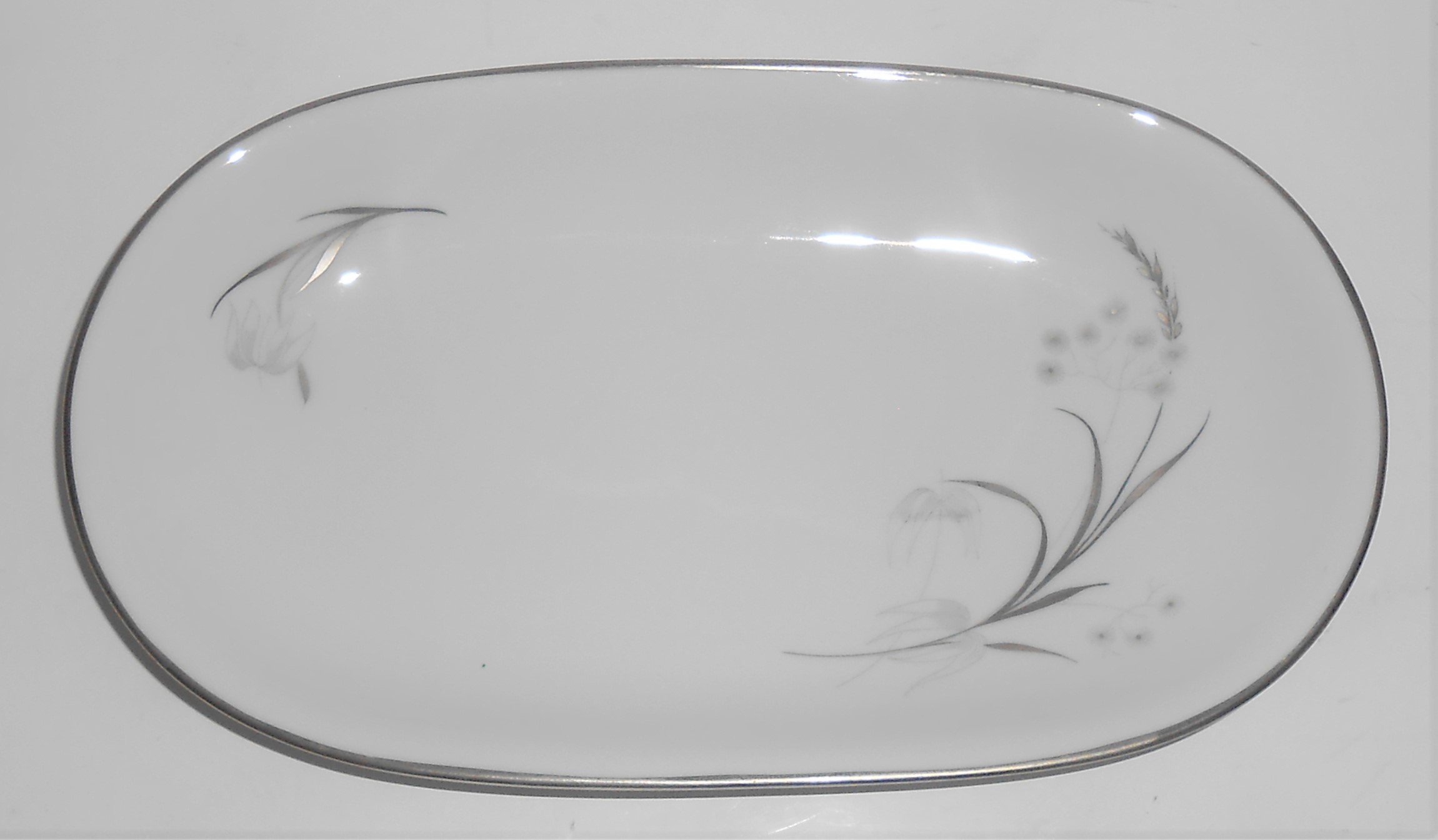 Rosenthal Porcelain China Platinum Wheat 6741 Relish