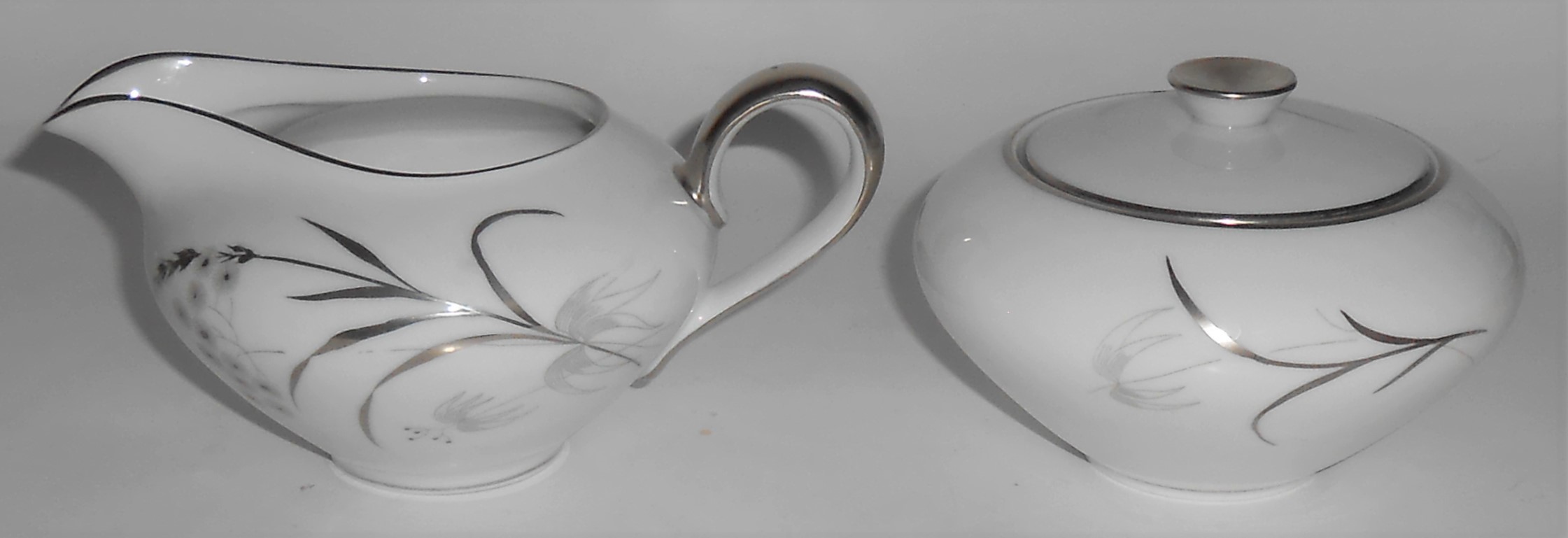 Rosenthal Porcelain China Platinum Wheat 6741 Cr/Sugar
