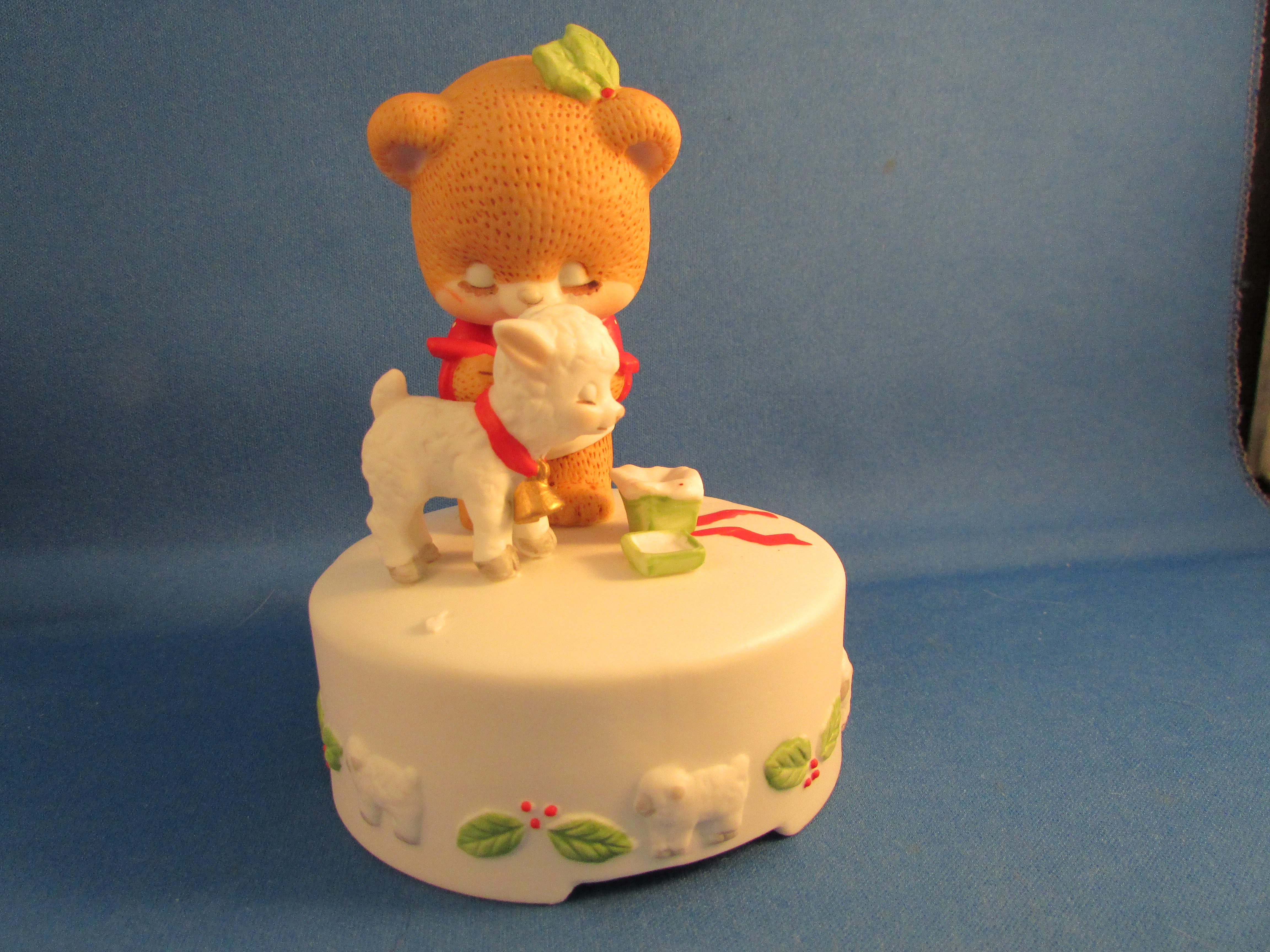 Little Bear and Lamb Music Box