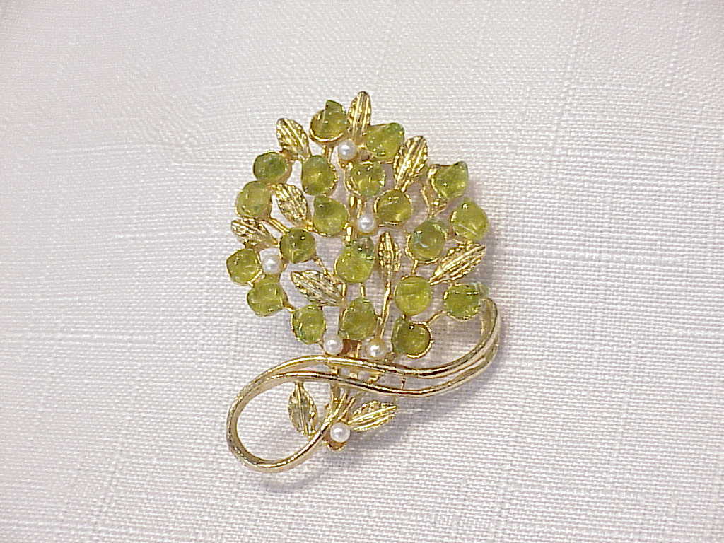 Seed Pearl And Peridot Green Glass Flower Spray Brooch