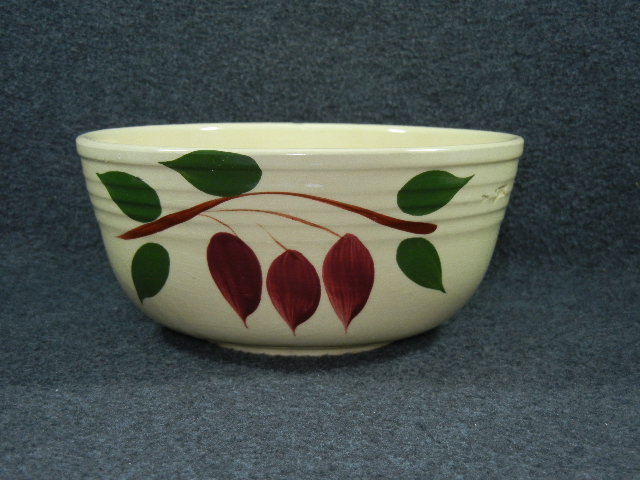 Watt Pottery American Red No. 07 ribbed bowl