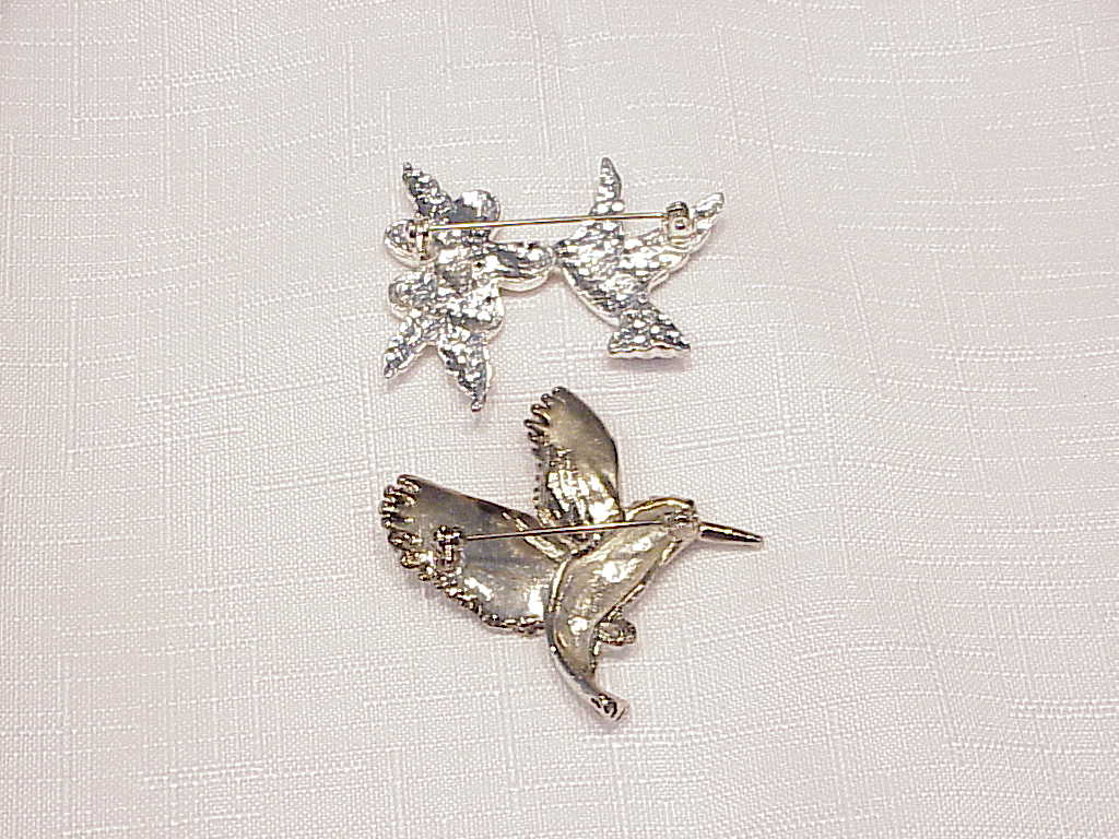 2 Silver Tone Hummingbird Brooches - 1 With Enamel