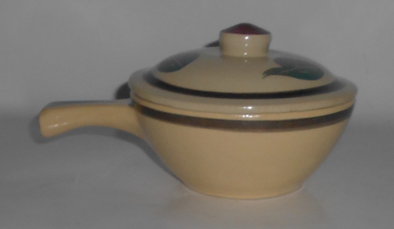 VINTAGE Watt Pottery Rio Rose #18 Handled Casserole