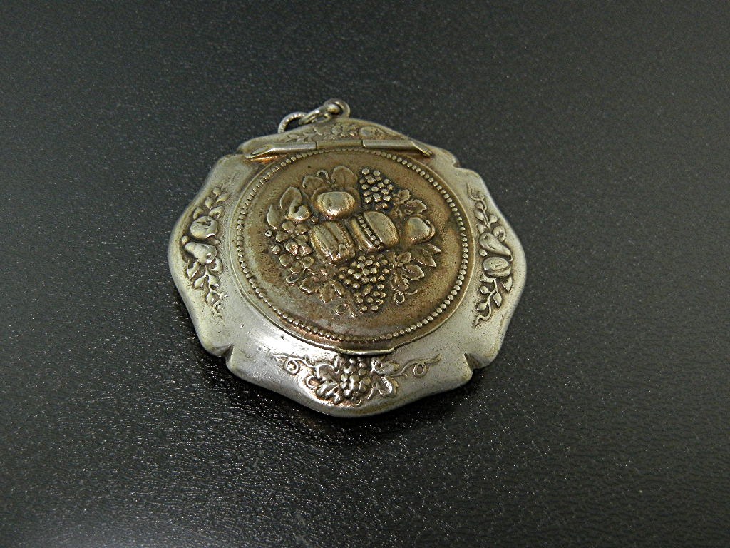 Compact Silver Gilt Rouge Pill Mirror Pendant USA