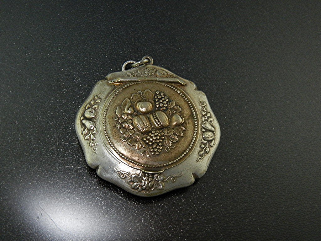 Compact Silver Gilt Rouge Pill Mirror Pendant USA