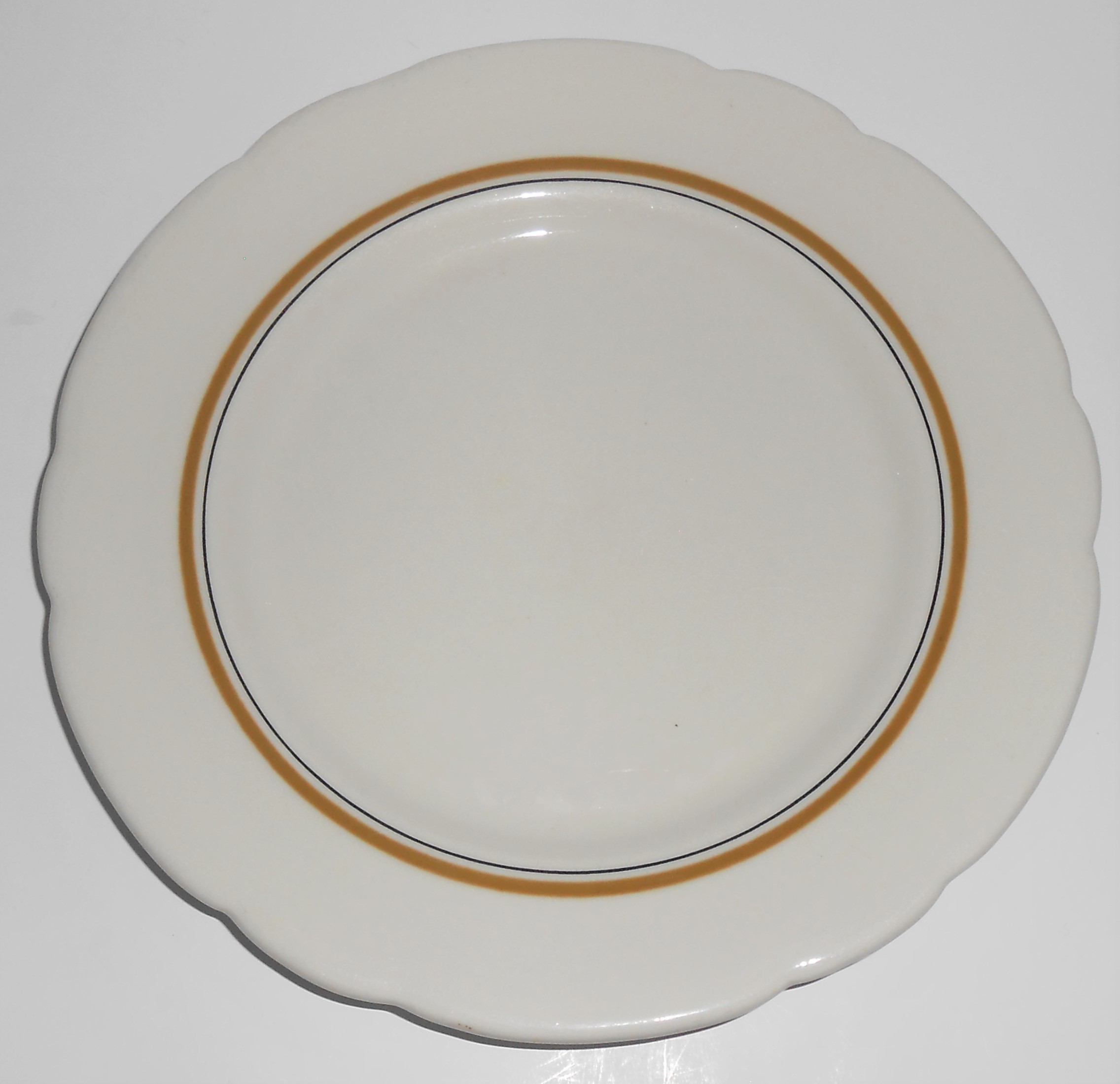 Buffalo Restaurant China Mustard & Black Band Luncheon