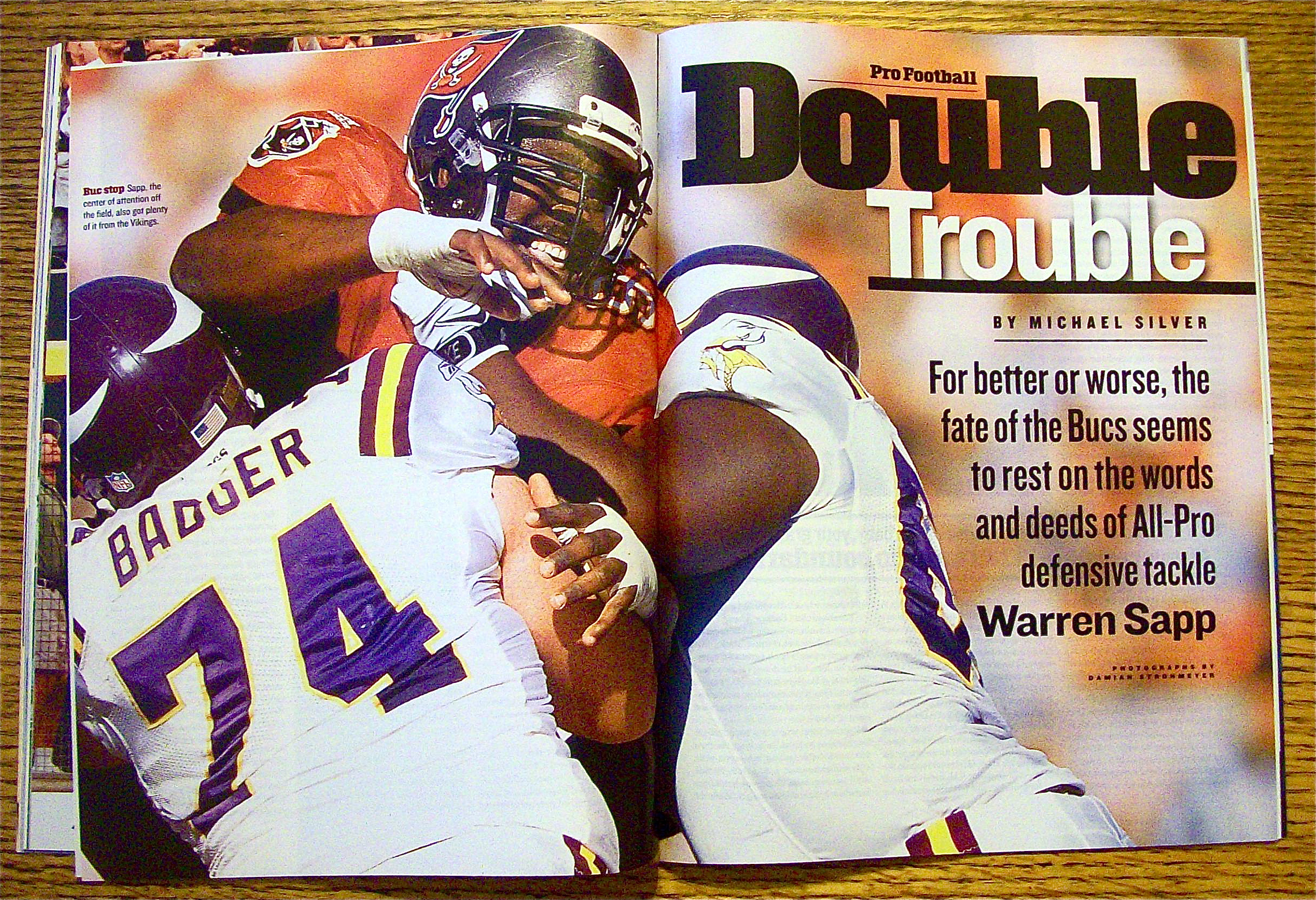 Sports Illustrated Magazine November 5,  2001 Randy J.