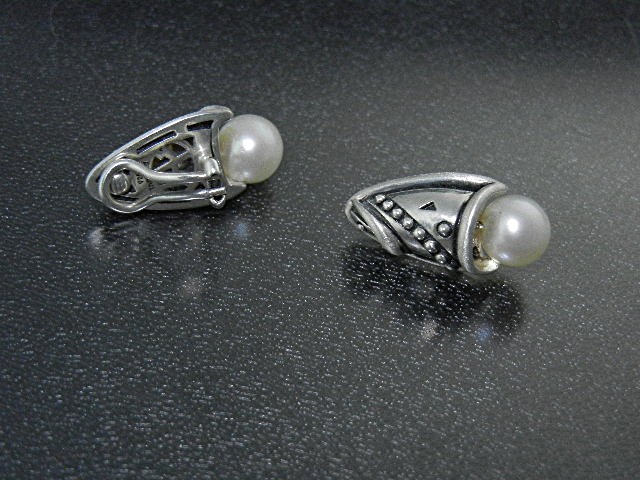 John Atencio Sterling Silver Cultured Pearl Clip Earrin