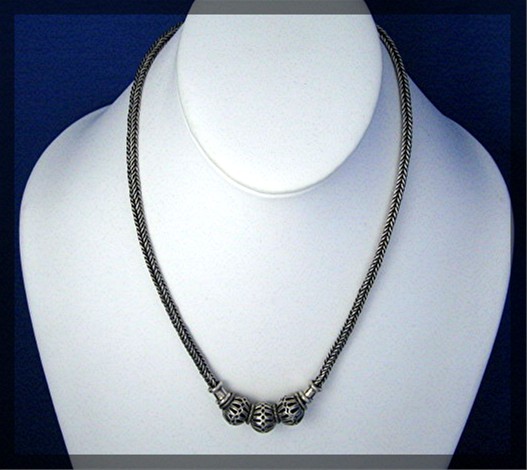 Necklace Silver Beds Hook Clasp Indonesia