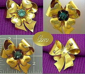 Coro brooch pin in goldtone