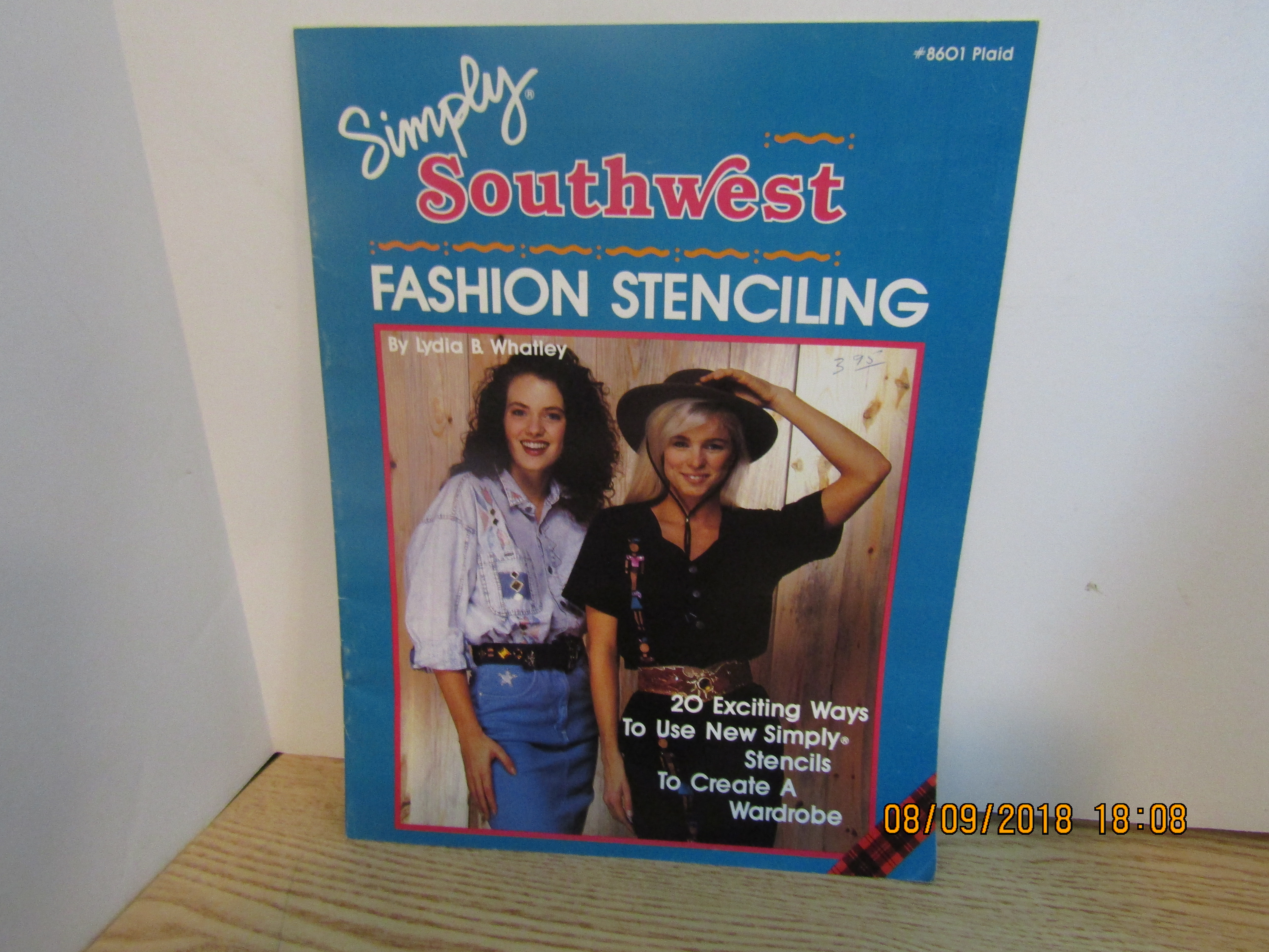 Plaid Book Simply Southwest Fashion Stenciling #8601