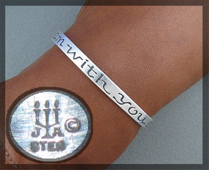 JAMES AVERY Sterling Silver Lo I Am With Always Bangle
