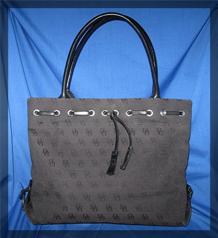 Dooney & Bourke Black Signature Tote USA