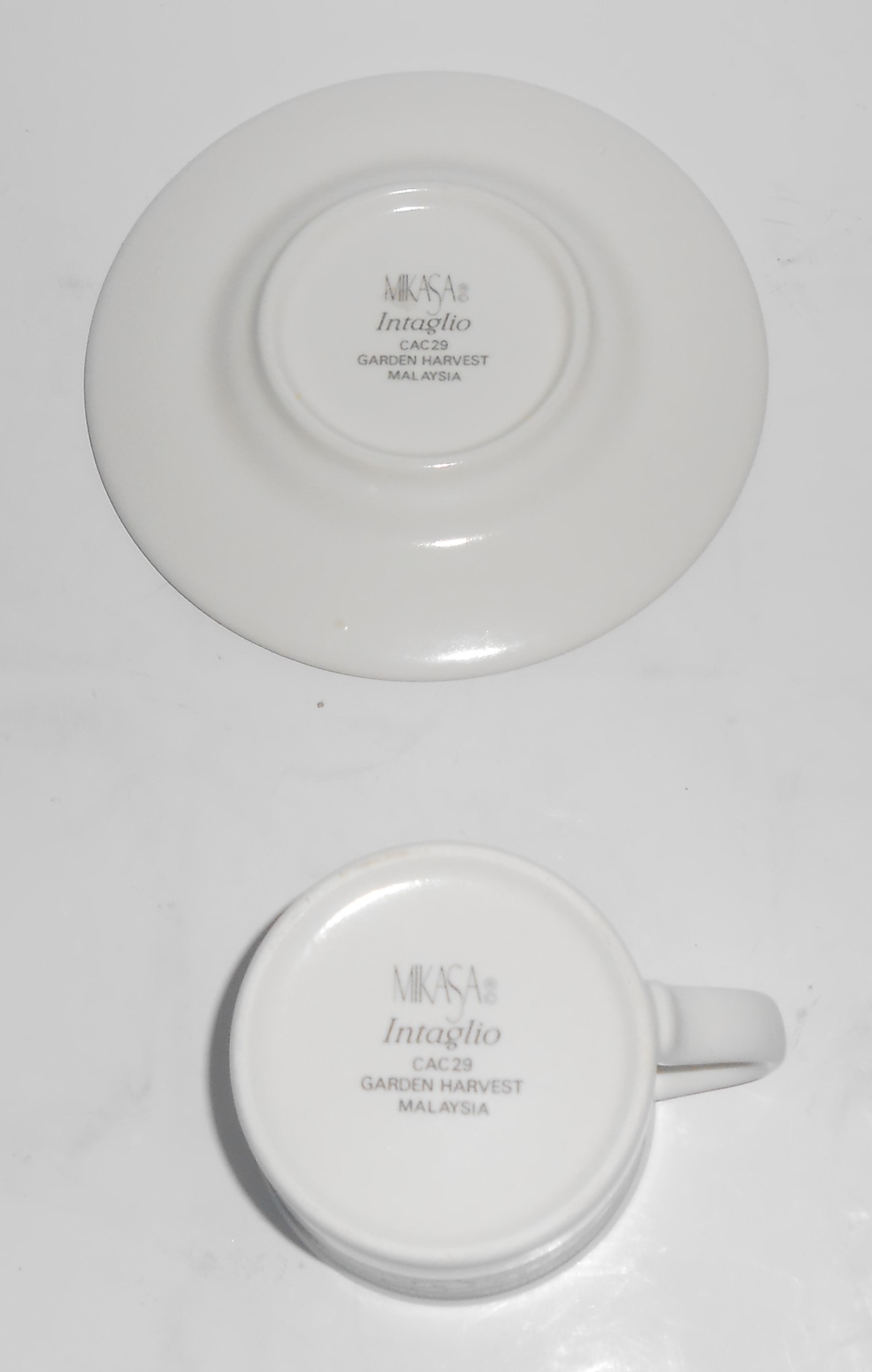 Mikasa Intaglio China CAC29 Garden Harvest Demitasse Cu
