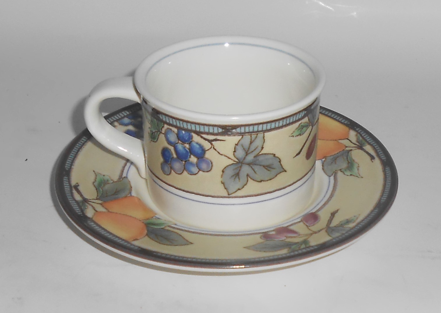 Mikasa Intaglio China CAC29 Garden Harvest Demitasse Cu