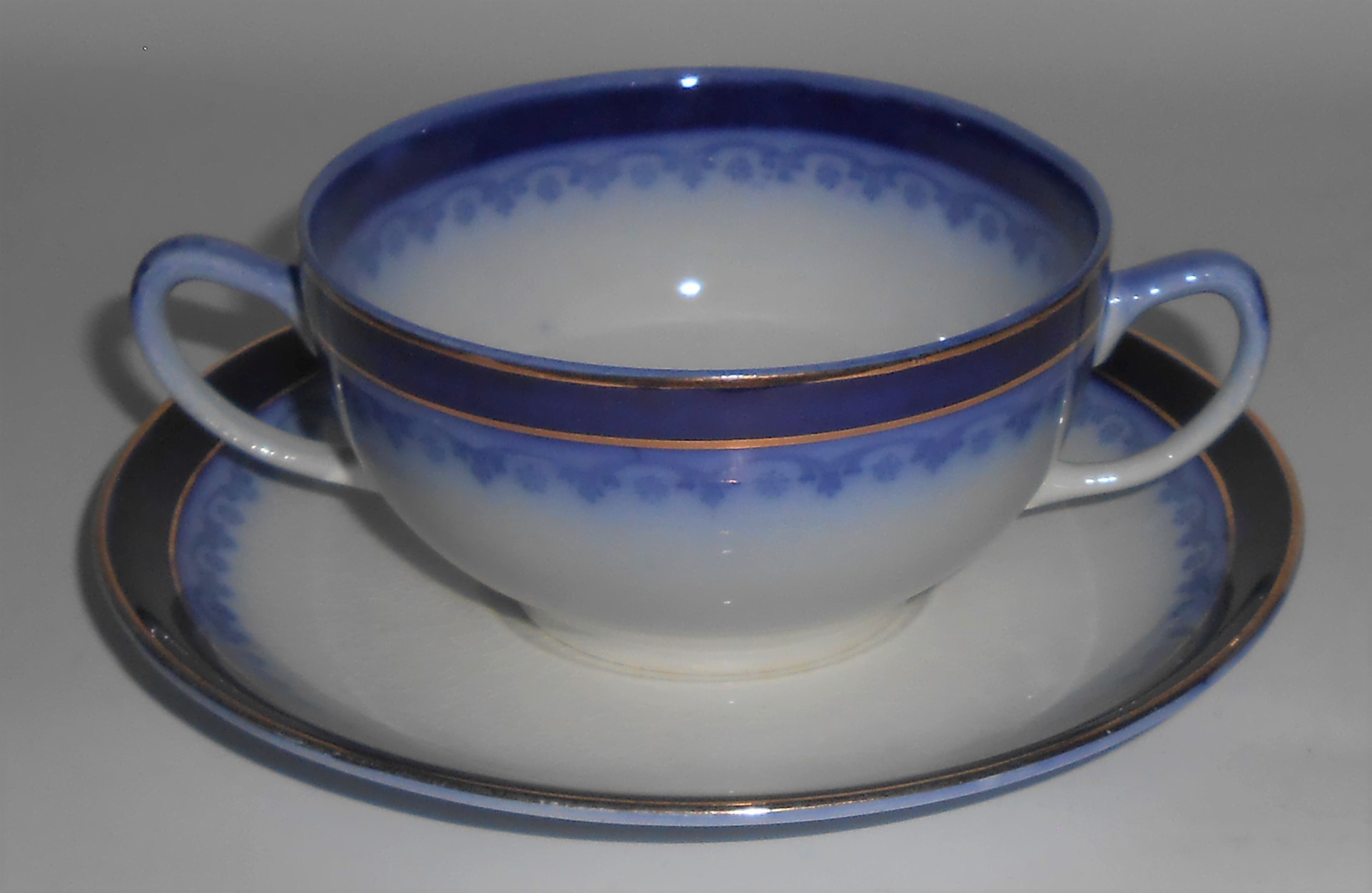 Vintage Grindley Flow Blue Olympic / Burton Cream Soup
