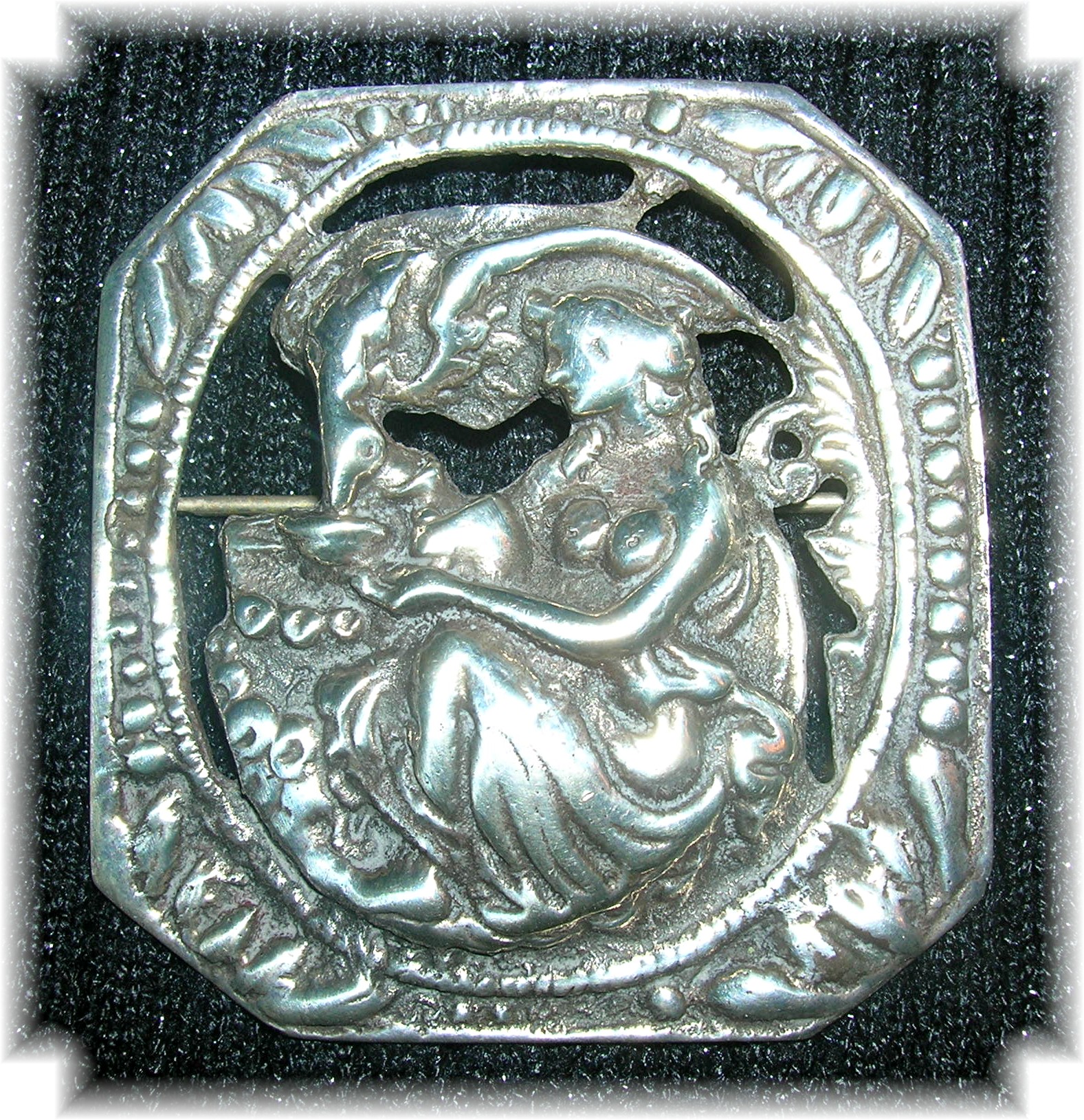 Sterling Silver Large Cameo Brooch Pin