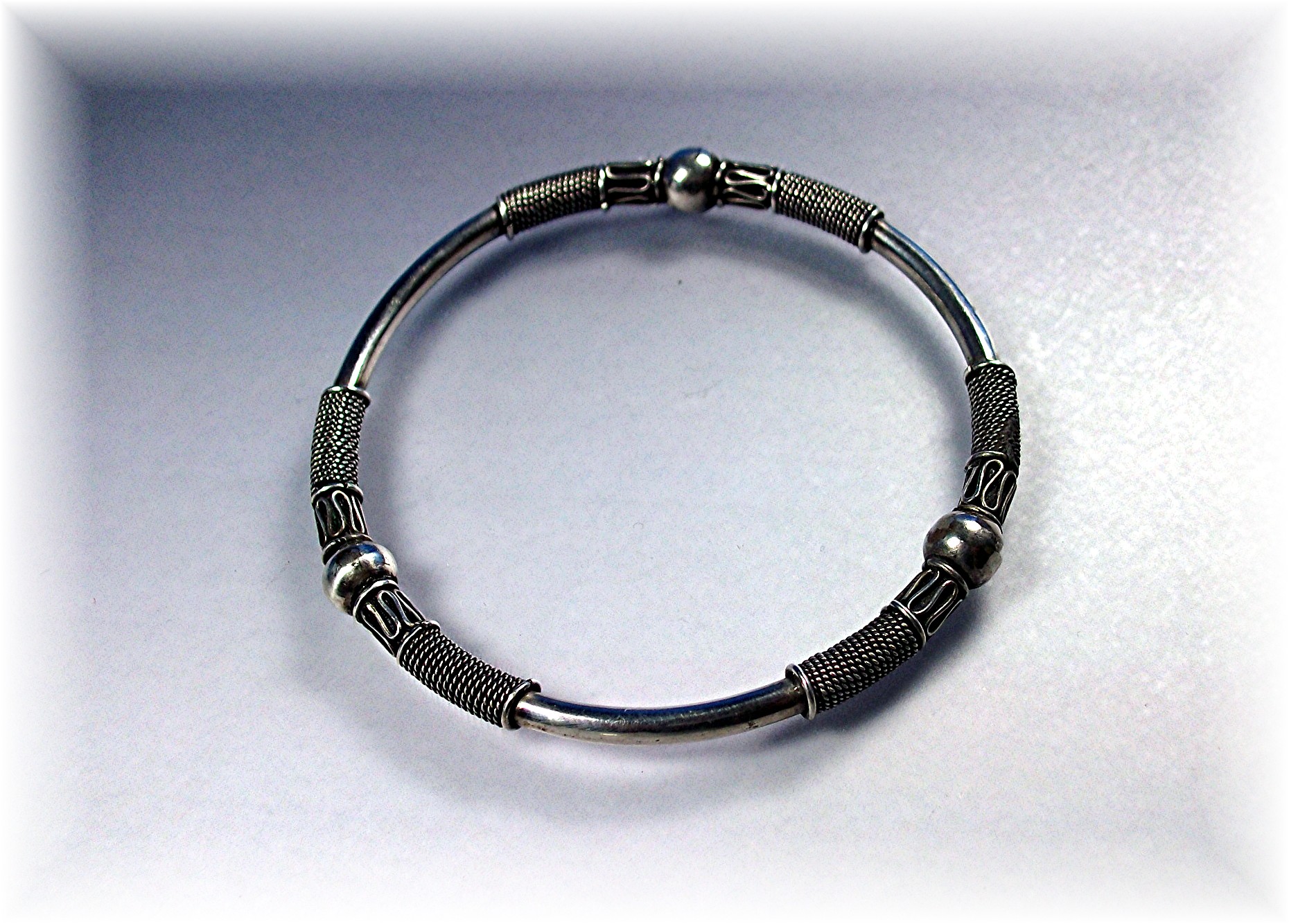 Bracelet Sterling Silver Bali Bangle