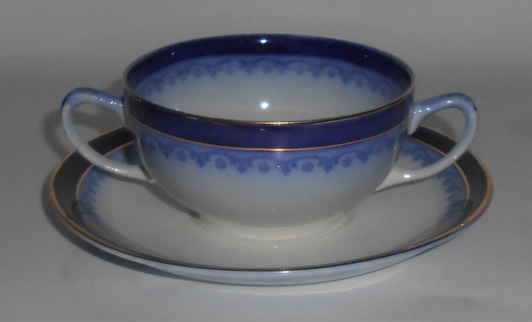Vintage Grindley Flow Blue Olympic / Burton Cream Soup