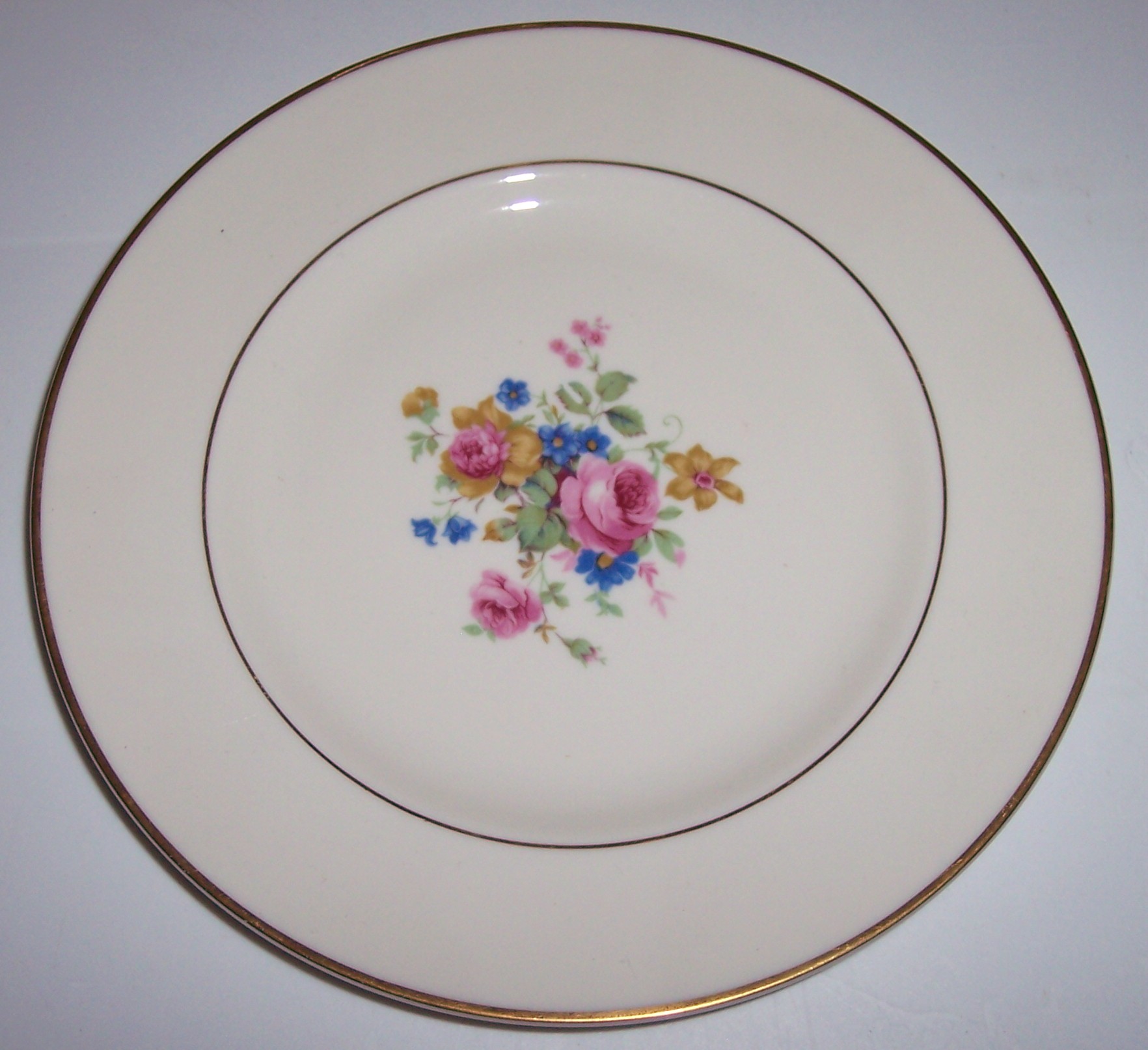 Pickard China Marguerite Bread Plate!