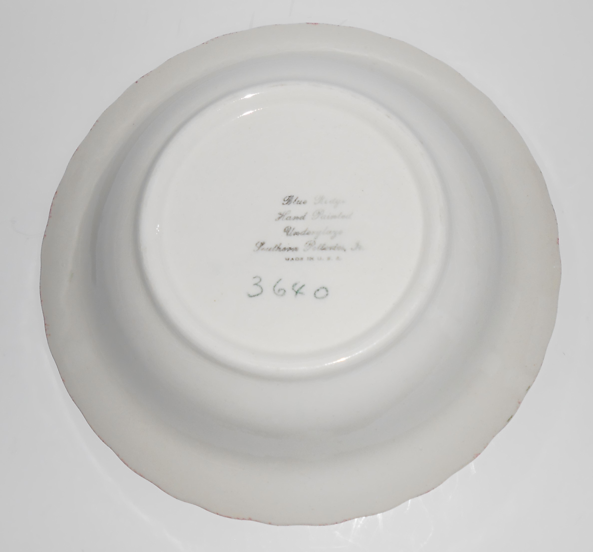Blue Ridge Pottery Sweet Pea Vegetable Bowl