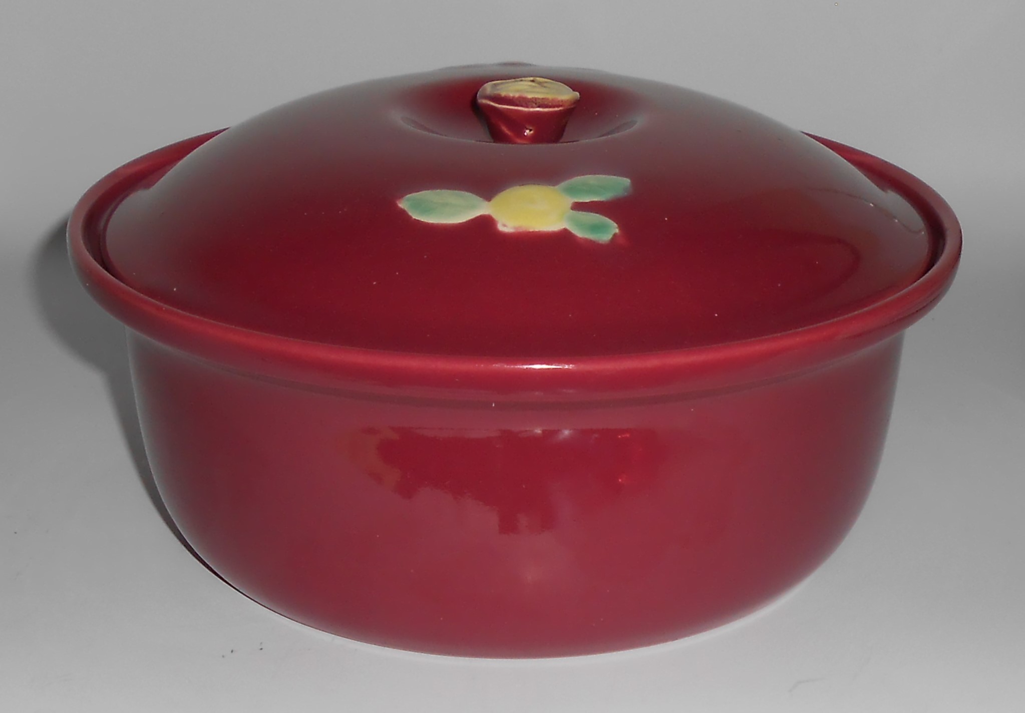 Coors Pottery Rosebud Red 2-3/4 Pint Straight Casserole