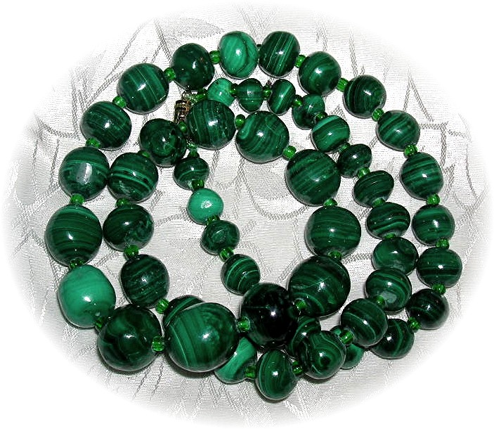 FAB 21 Inch Graduated Malachite Necklace