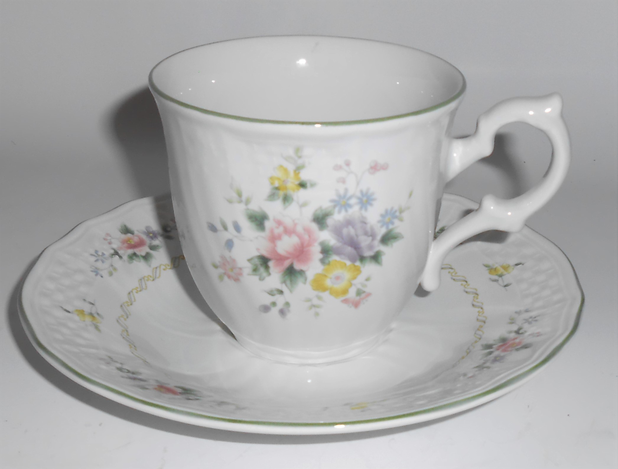 Mikasa China Antique Rose Cup & Saucer Set
