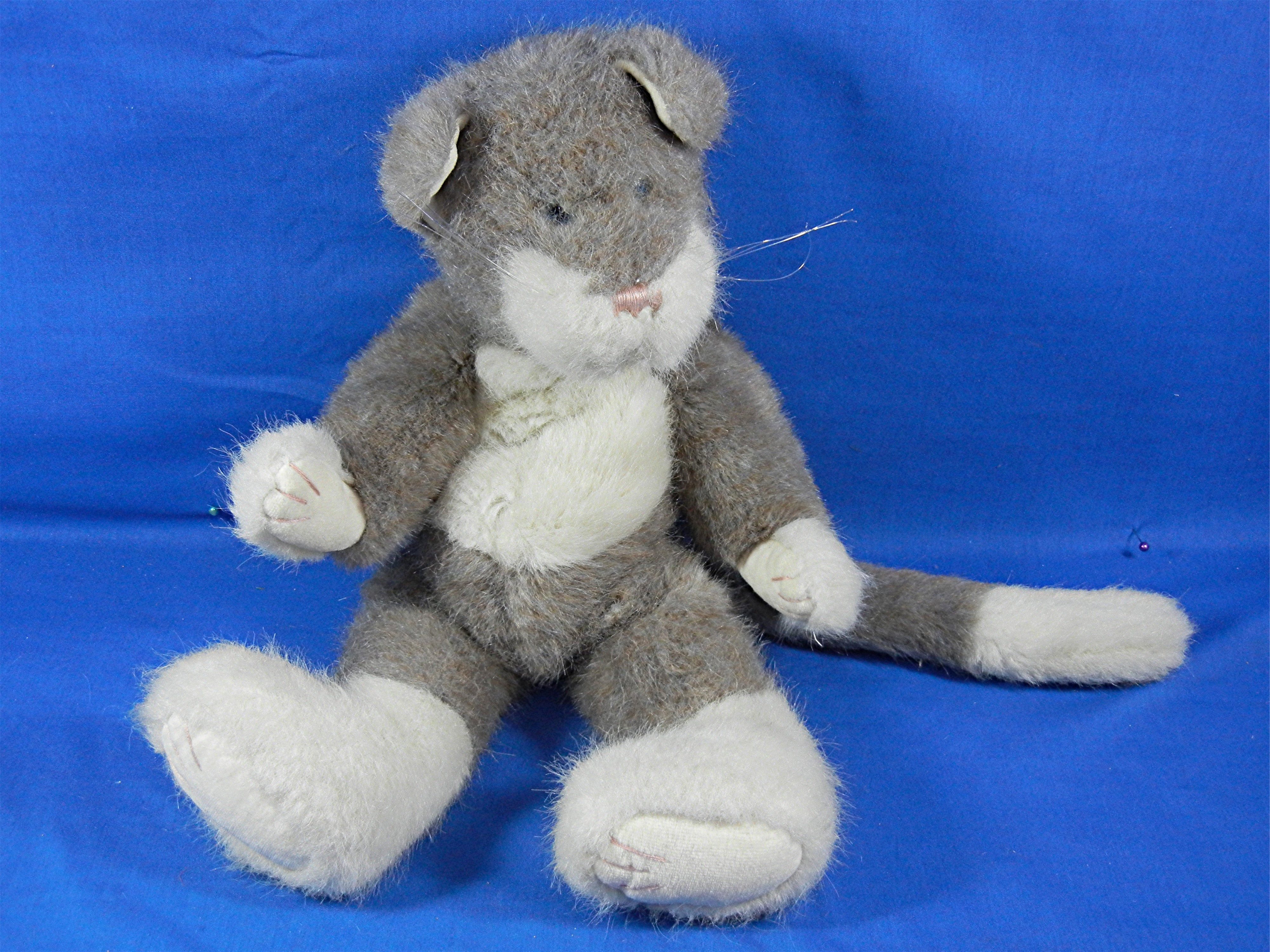 Boyds Plush Grey White Cat 14 Inch