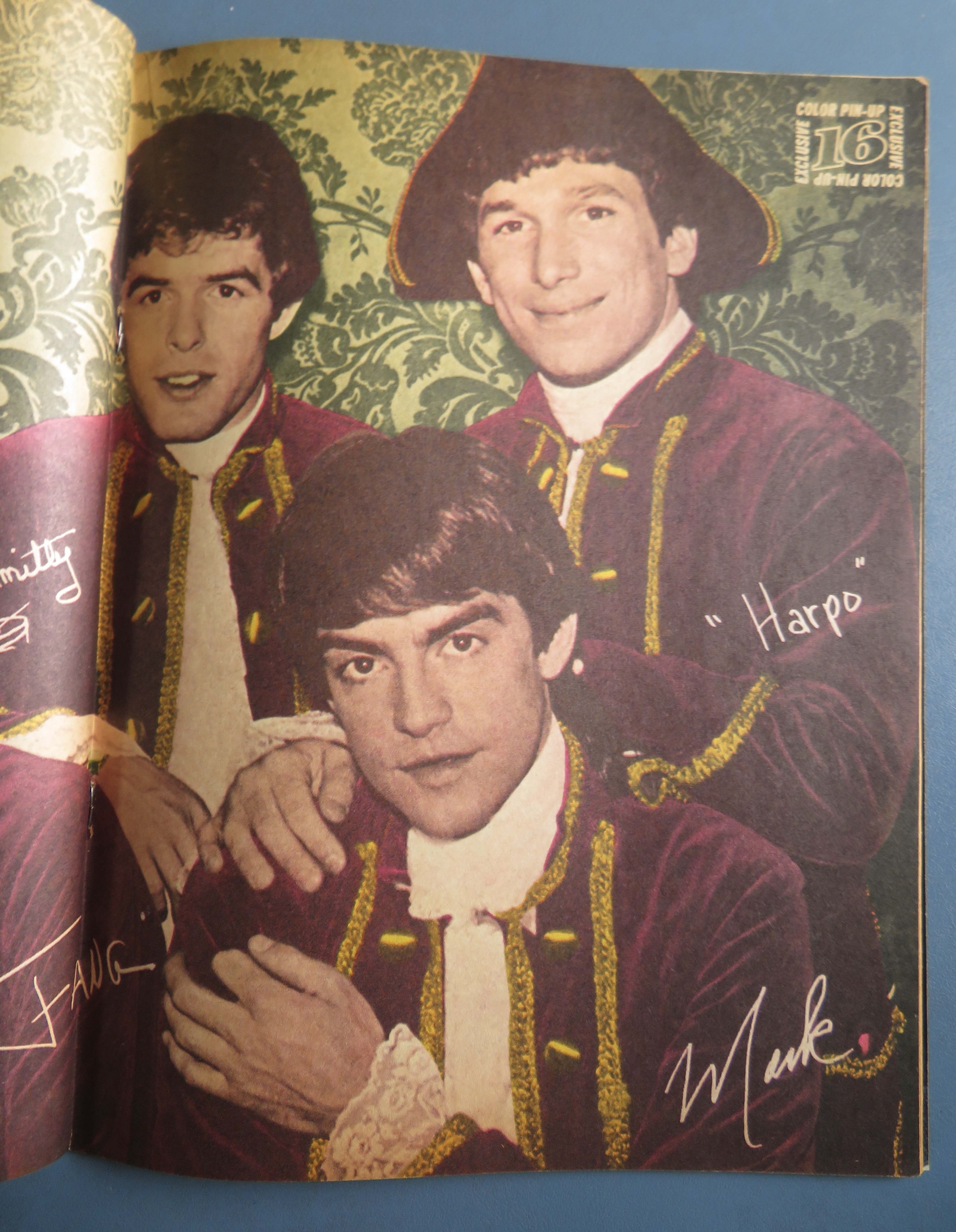 16 Magazine September 1966 Beatles & Raiders
