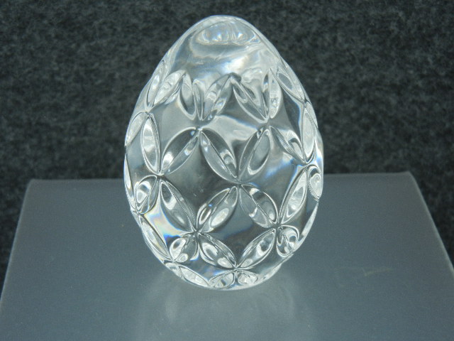 Waterford Crystal Clear Egg  Handcooler  paperweight