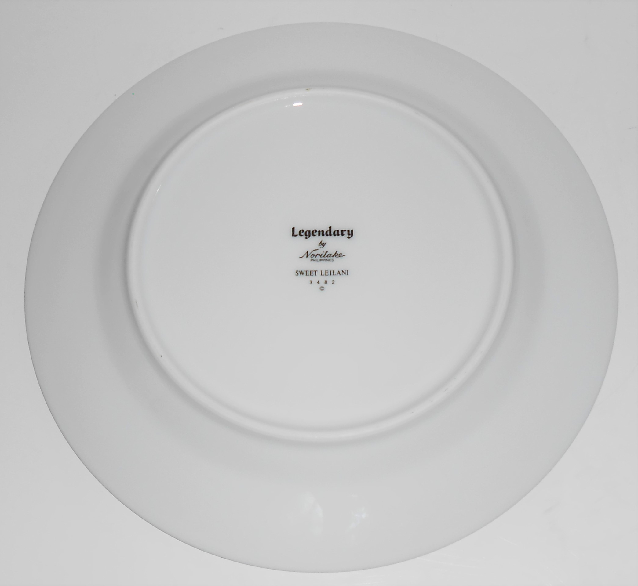 Noritake Porcelain China Sweet Leilani w/Platinum Salad
