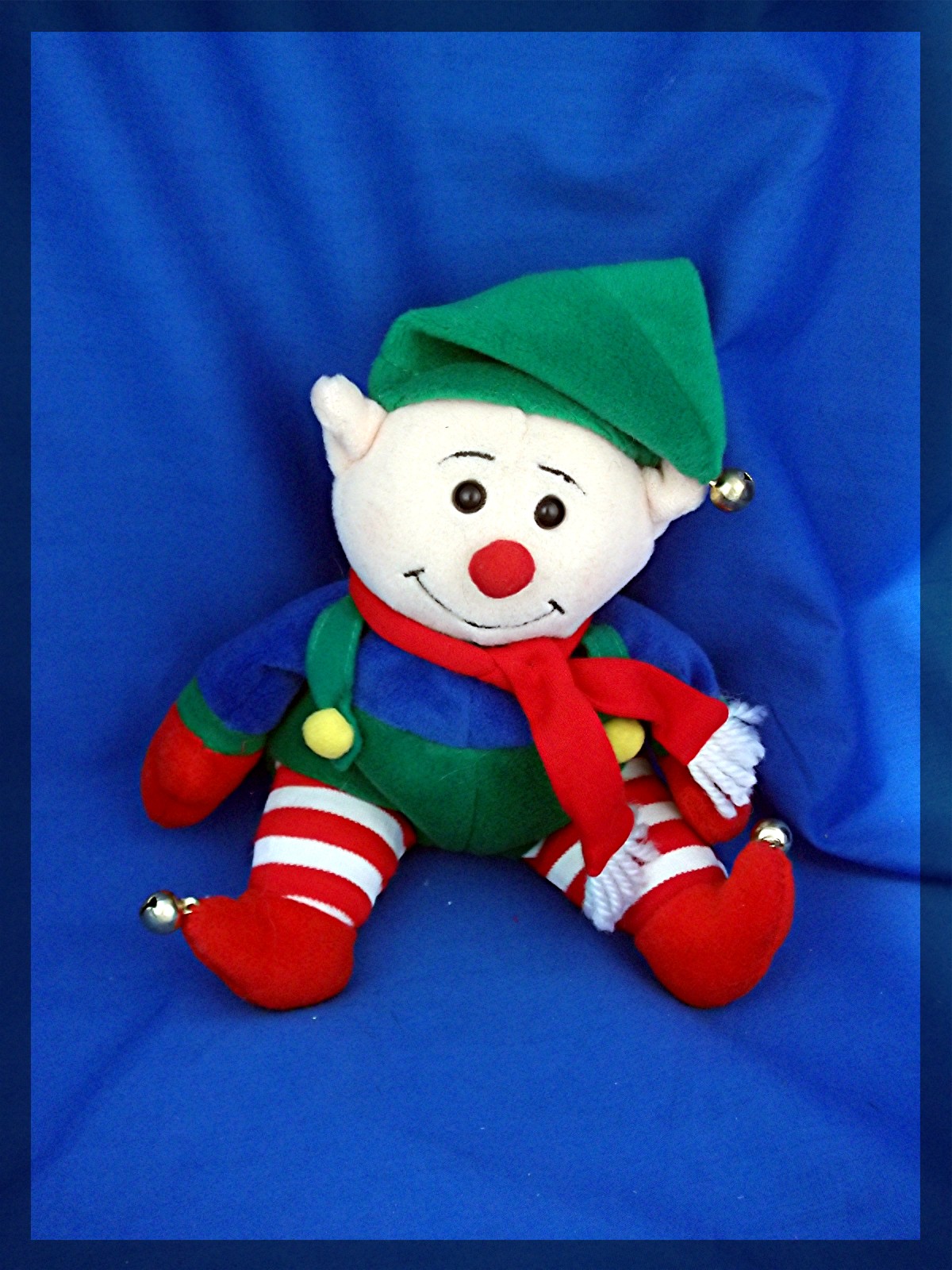 Christmas Jolly Pellet Filled ELF Bells on His Shoes