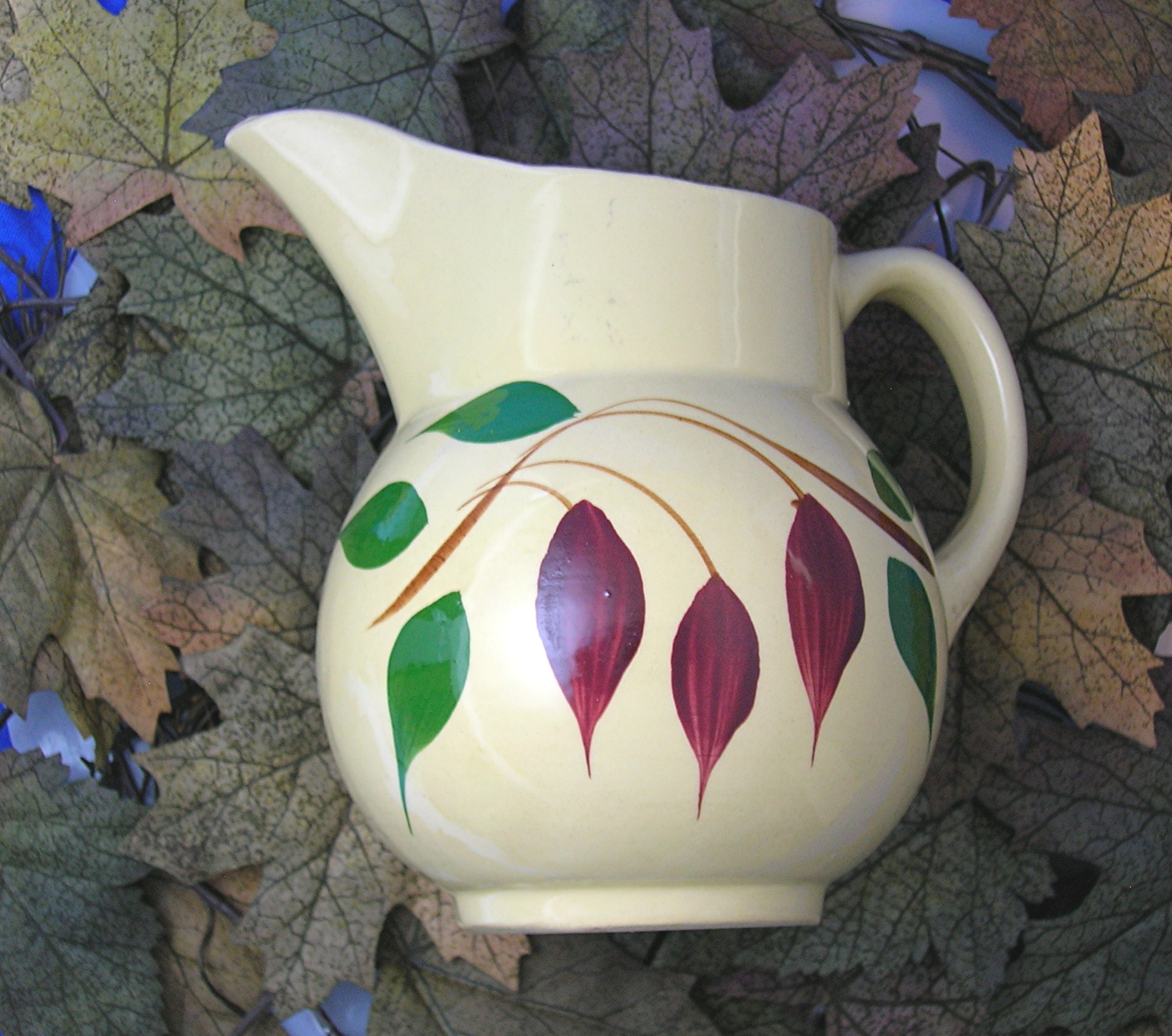 Watt Oven Ware #15 pitcher - Red Bud . . .